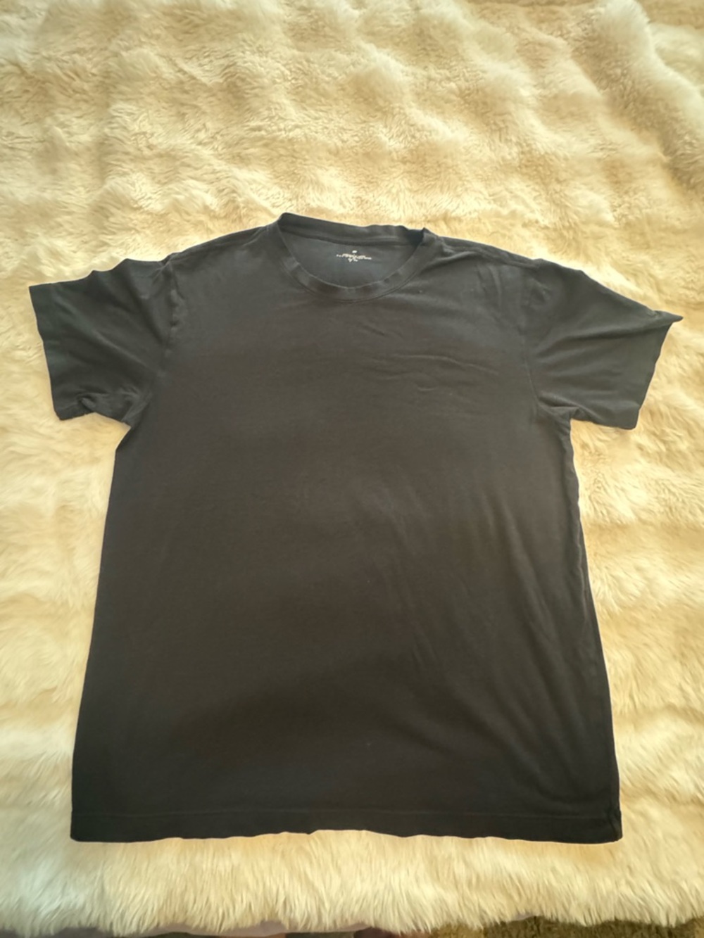 Fabletics Men's Black Crewneck Short Sleeve Tee